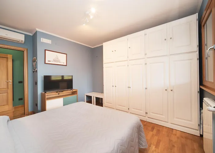 Appartement Borghetto Vara By Buddyrent Rome